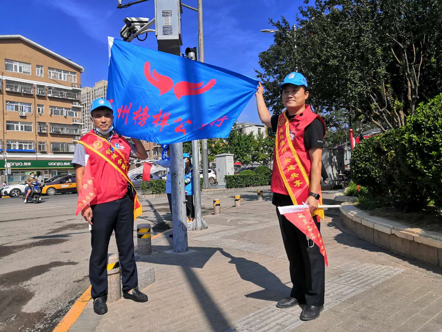 <strong>性感女生被艹视频</strong>